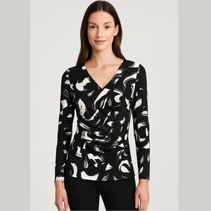 NEW N Natori Black Brush Stroke White an Black Abstract Ruched Side Top Size S